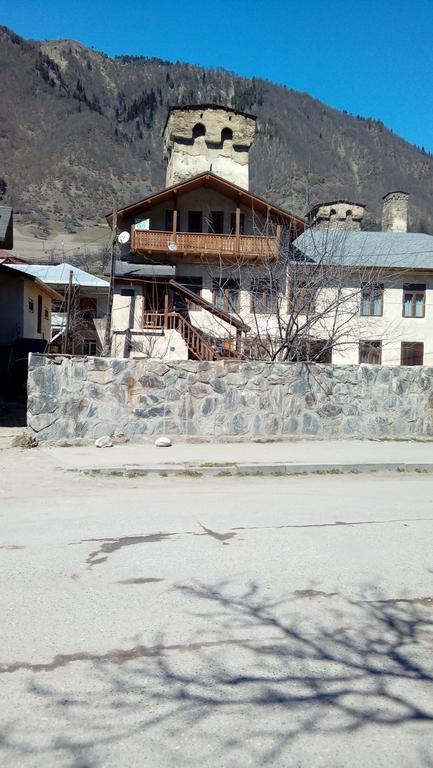 N&N Guest House Mestia Zewnętrze zdjęcie