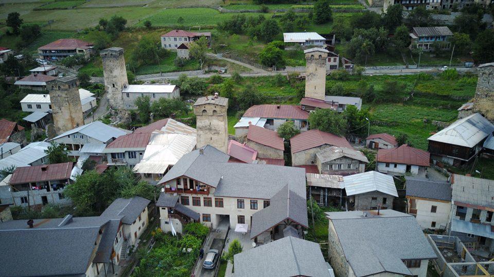 N&N Guest House Mestia Zewnętrze zdjęcie